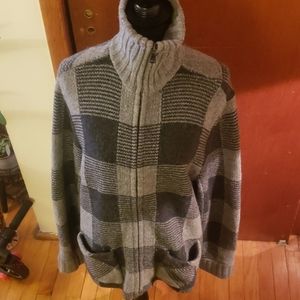 Black Brown 1826 company zip up sweater